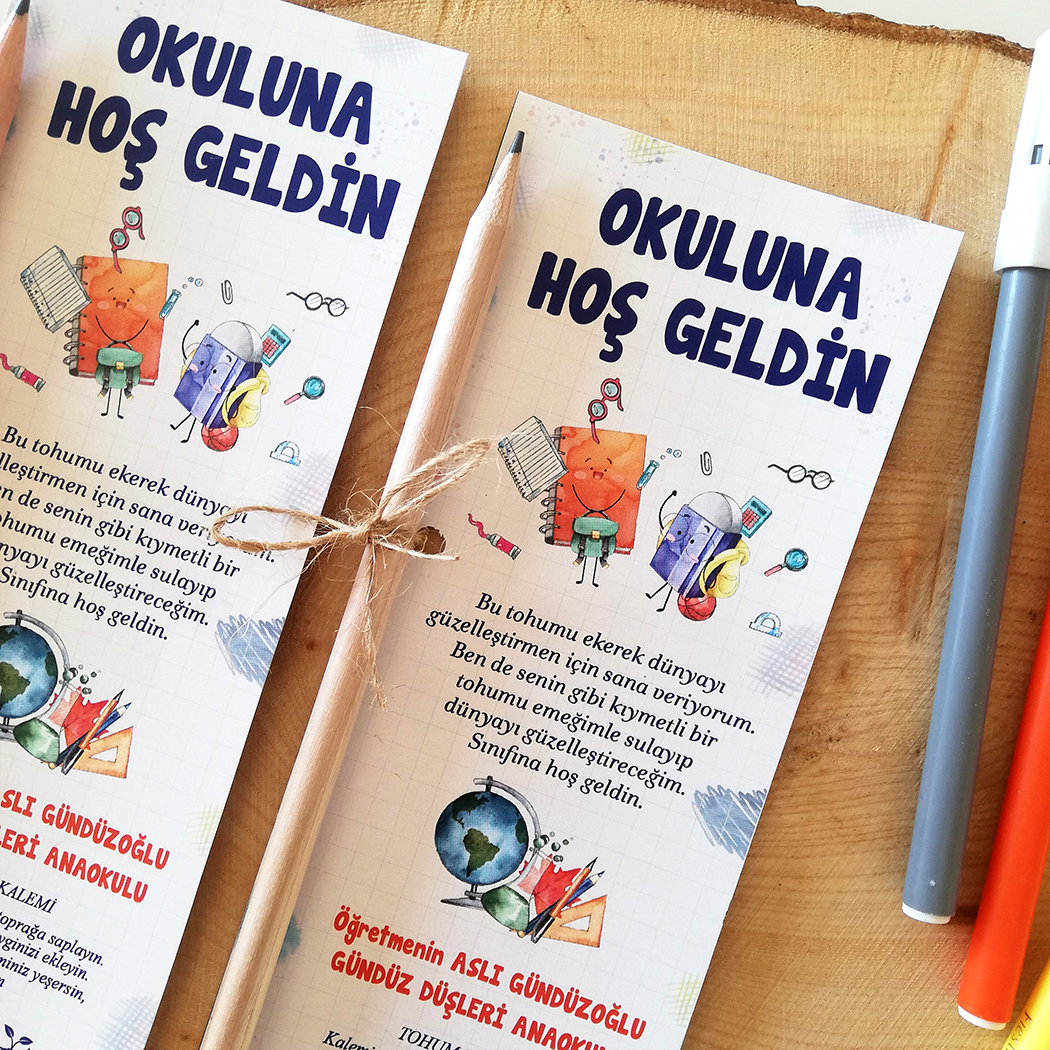 OKULLAR AÇILIYOR HEDİYE TOHUMLU KALEM ROZET YAKA KARTI VELİ HEDİYE BAYRAK OKULDA İLK GÜN